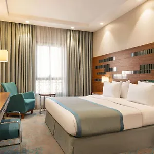 فندق Ramada By Wyndham Makkah Zad Al Rawda