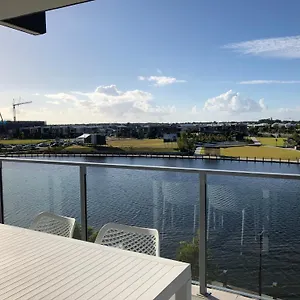 Hotel North Shore Oceanside Kawana