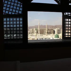 احجز هنا